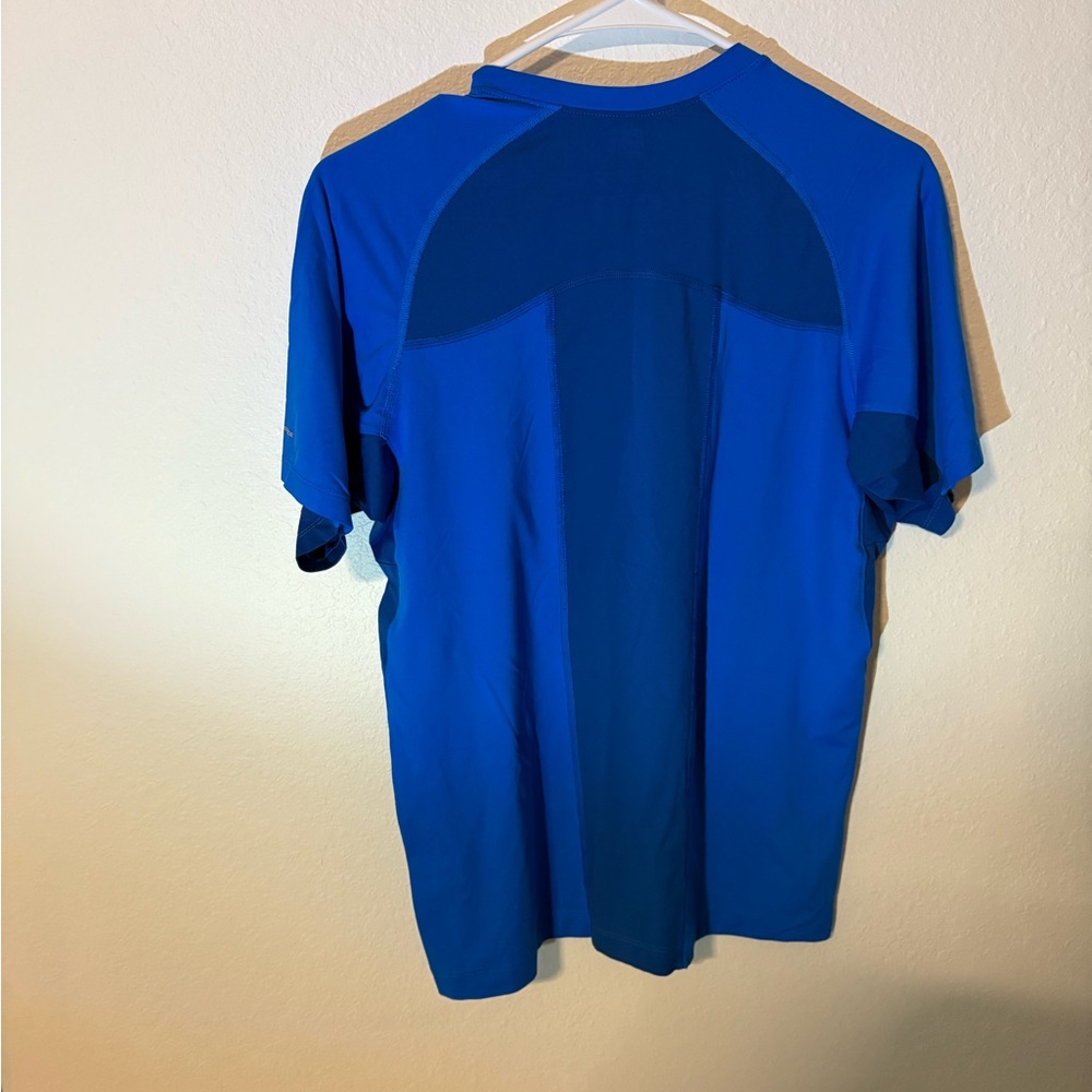 Columbia Blue Athletic T-Shirt Men Small‎ - Picture 2 of 3